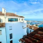 Luxury Puerto Banus Penthouse With Parking & Wi-fi * Marbellac