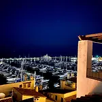 Luxury Puerto Banus Penthouse With Parking & Wi-fi *