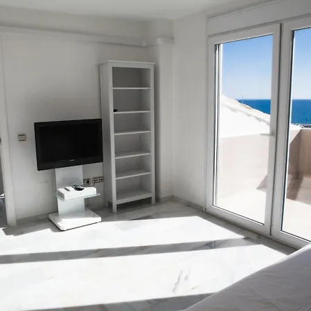 Apartment Luxury Puerto Banus Penthouse With Parking & Wi-fi