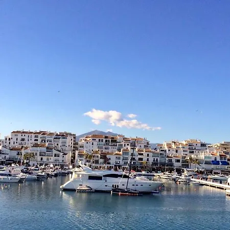 Luxury Puerto Banus Penthouse With Parking & Wi-fi *