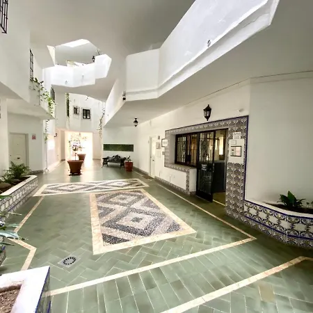 Luxury Puerto Banus Penthouse With Parking & Wi-fi Marbella