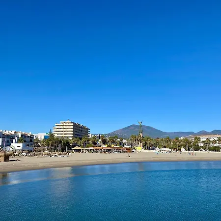 Luxury Puerto Banus Penthouse With Parking & Wi-fi