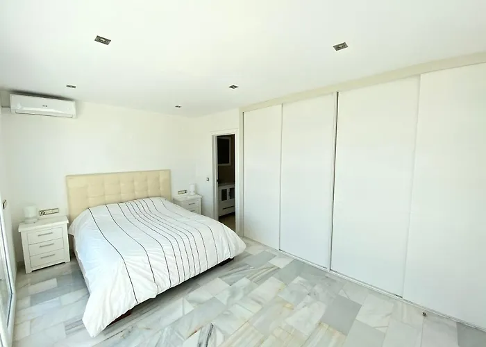 Luxury Puerto Banus Penthouse With Parking & Wi-fi * Marbella
