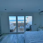 Luxury Puerto Banus Penthouse With Parking & Wi-fi 公寓