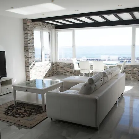 Luxury Puerto Banus Penthouse With Parking & Wi-fi *