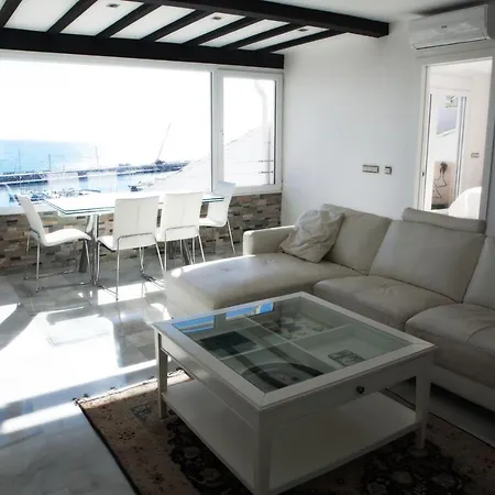 Luxury Puerto Banus Penthouse With Parking & Wi-fi *