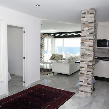Luxury Puerto Banus Penthouse With Parking & Wi-fi Apartamento