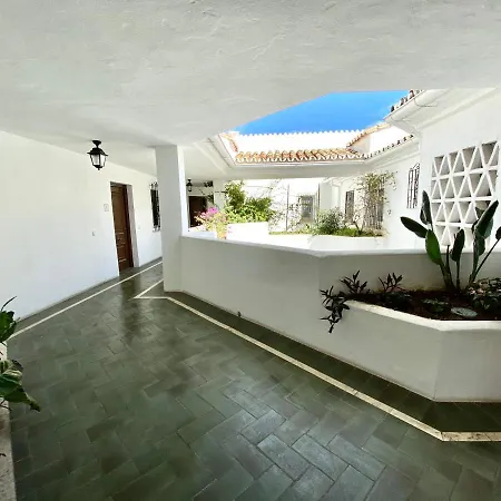 Luxury Puerto Banus Penthouse With Parking & Wi-fi * Marbella