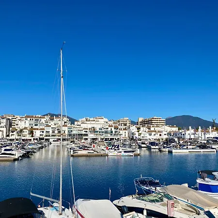 Luxury Puerto Banus Penthouse With Parking & Wi-fi Appartamento Marbella