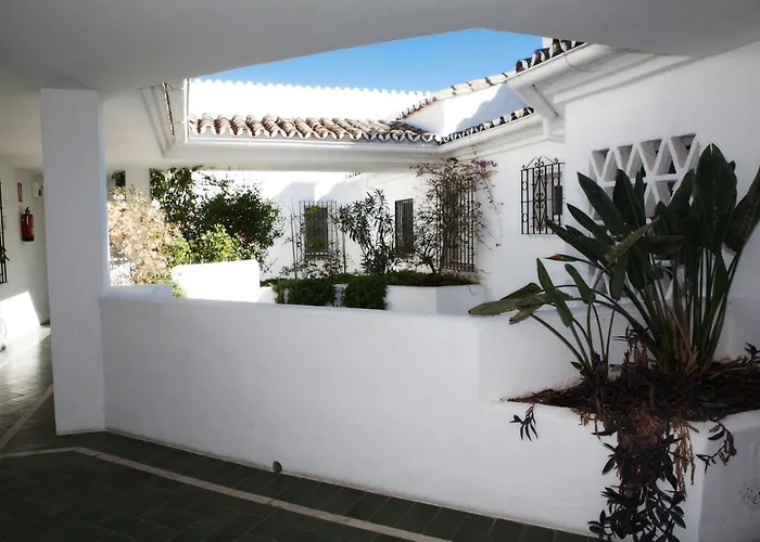 公寓 Luxury Puerto Banus Penthouse With Parking & Wi-fi 马尔韦利亚
