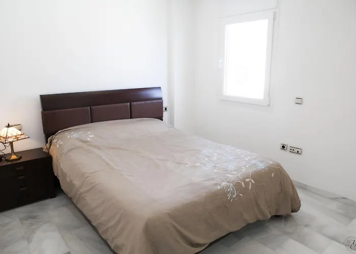 Luxury Puerto Banus Penthouse With Parking & Wi-fi *