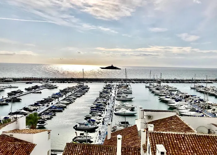 Luxury Puerto Banus Penthouse With Parking & Wi-fi Appartamento Marbella