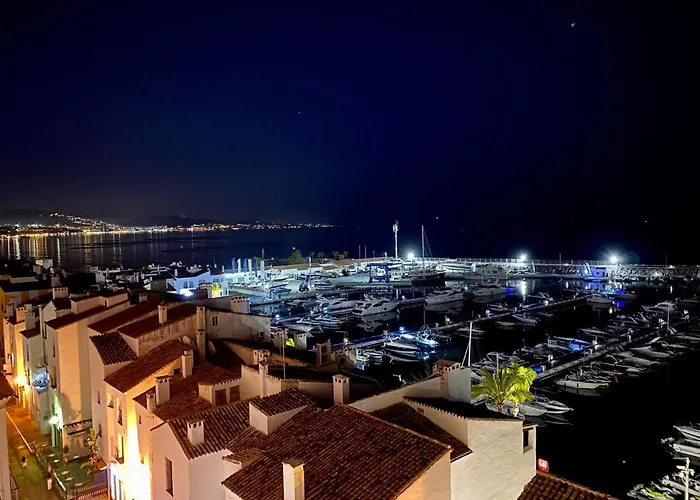 Luxury Puerto Banus Penthouse With Parking & Wi-fi