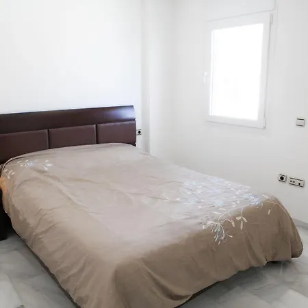 Luxury Puerto Banus Penthouse With Parking & Wi-fi *