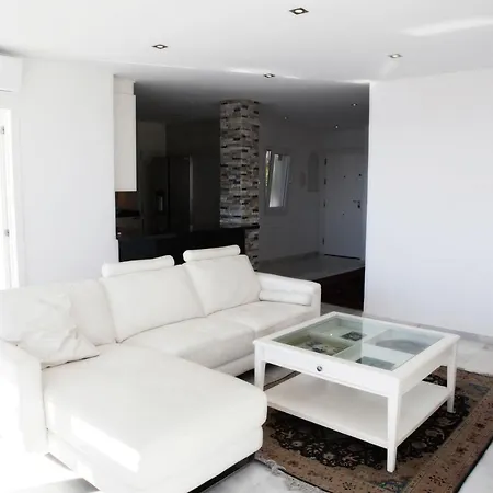 Luxury Puerto Banus Penthouse With Parking & Wi-fi * 马尔韦利亚