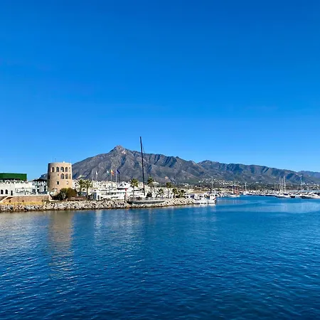 Luxury Puerto Banus Penthouse With Parking & Wi-fi *